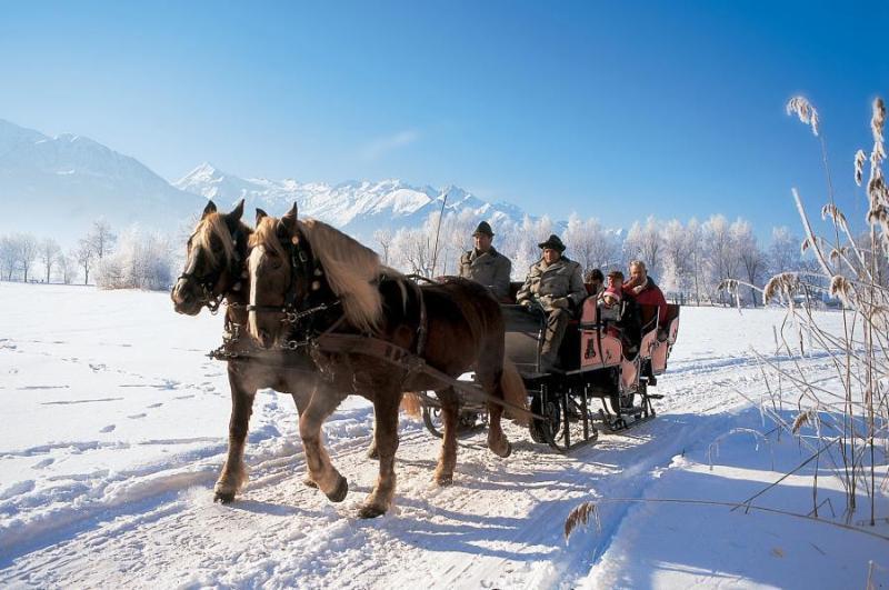 Hotel Martini Kaprun - Including Summercard Экстерьер фото